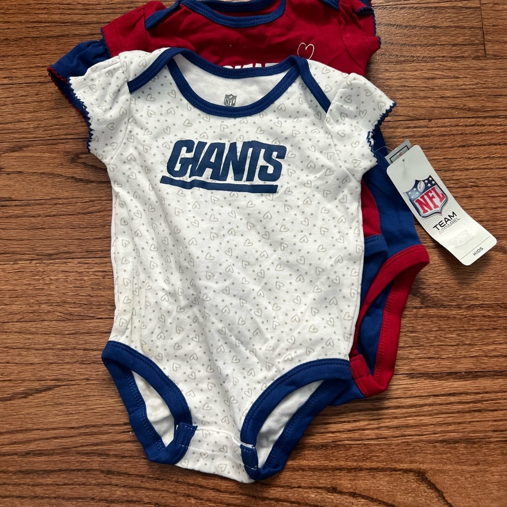 NWT 12 month NFL NY Giants Blue and White Baby Bodysuit 3 pack